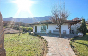 Stunning home in San Rufo with WiFi and 3 Bedrooms, San Rufo